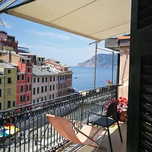 apartment-sea-view.hotelitalianriviera.com/